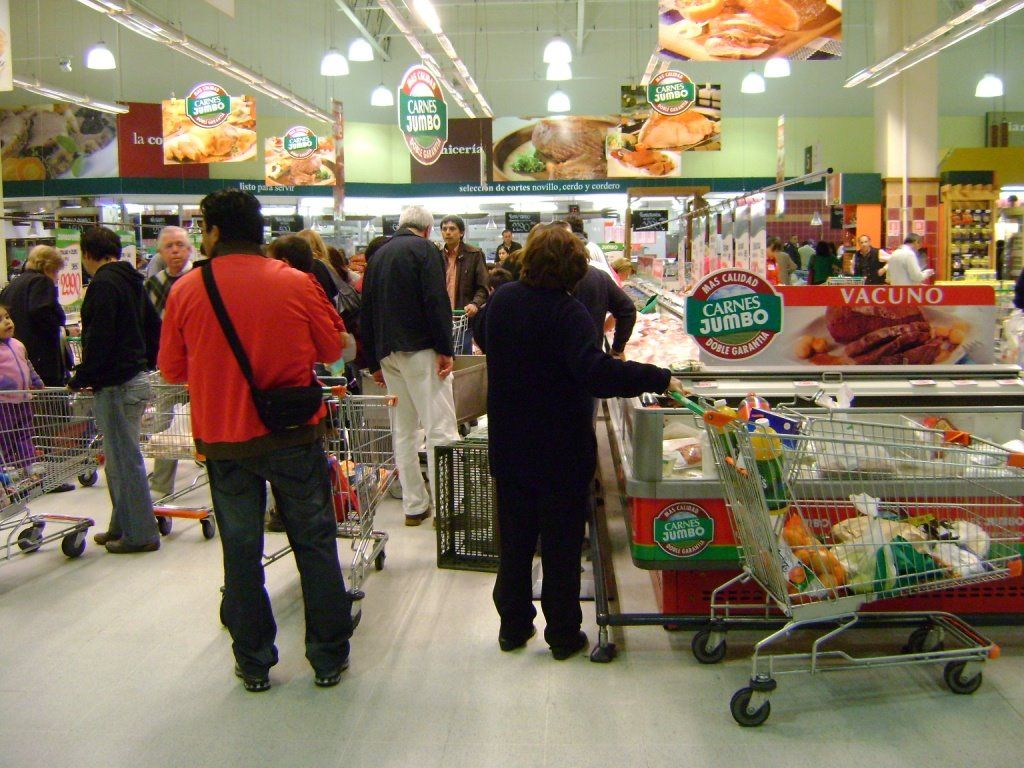 Consumo privado avanza 3.8% en mayo - consumo1