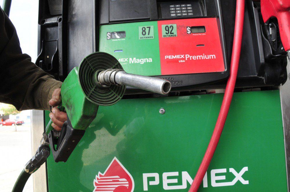 Aumentan las estafas en gasolineras - gasolinazo-mexico-pemex5