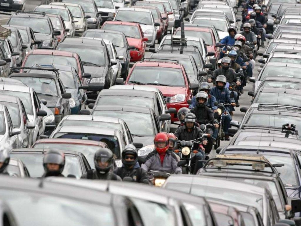 Ventas de autos suban 7.9 % en agosto: AMDA - traficvf1-1024x768