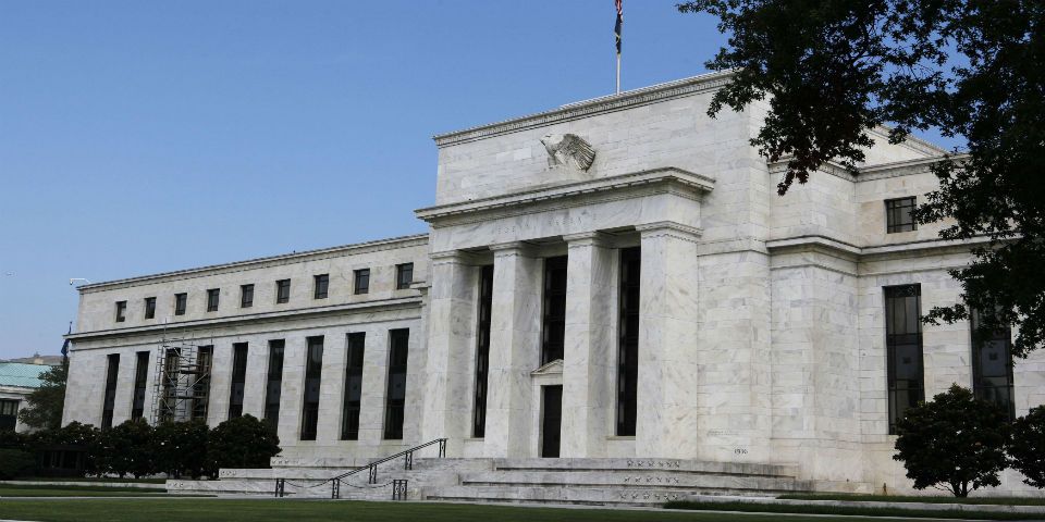 La FED no sube su tasa de interés - fed_reuters1