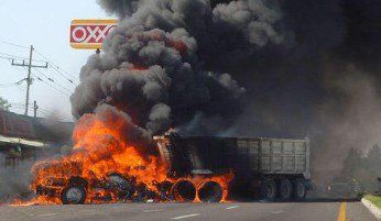 Auto de formal prisión contra 5 presuntos responsables de violencia en Jalisco - narcobloqueos_guadalajara_-_internert1