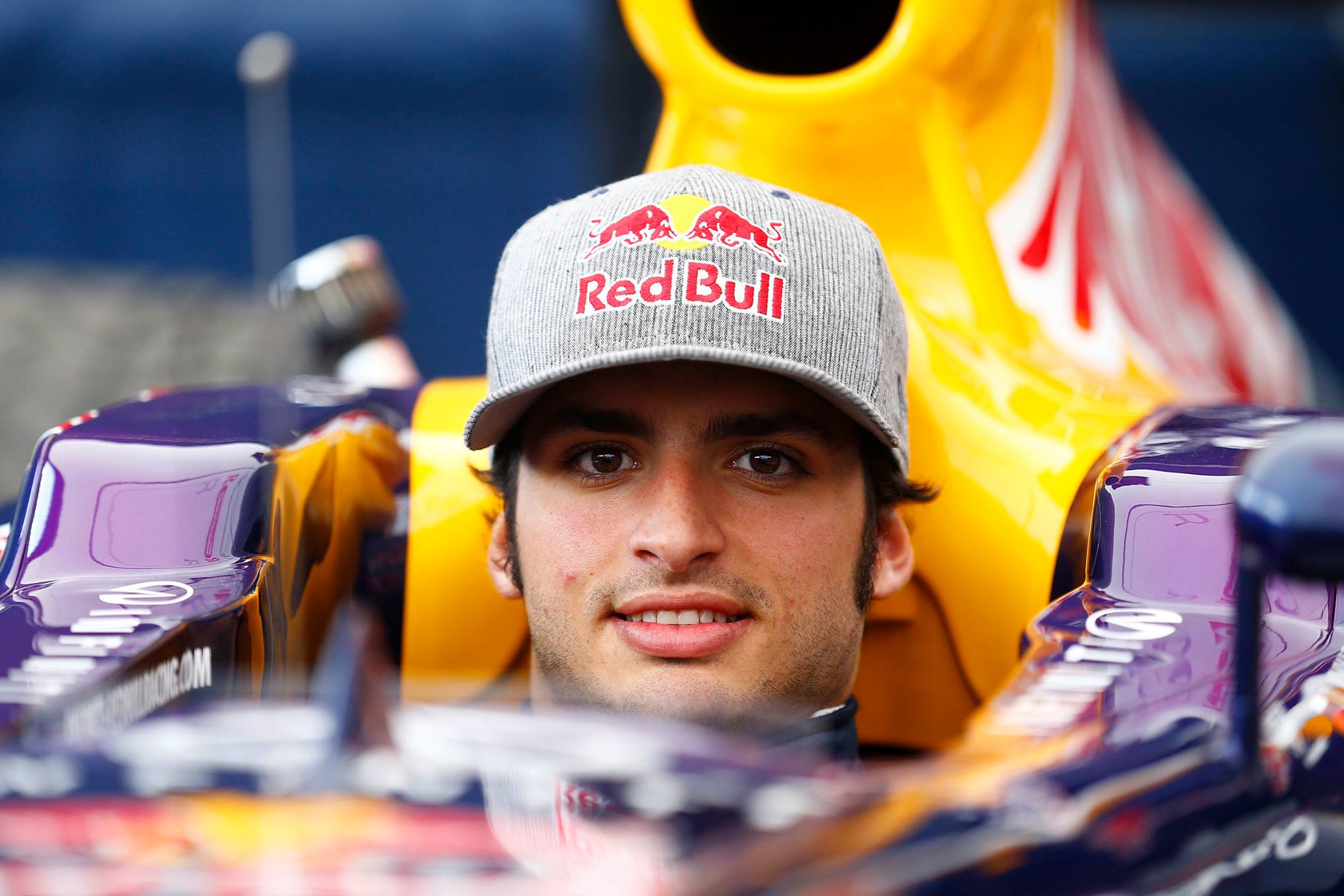 Pilotos de F1 se presentarán en el Zócalo de la Ciudad de México - 10355451_10153286631756758_196976048291712609_o1