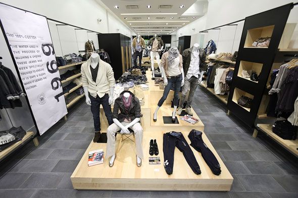 Anuncia Gap cierre de 175 tiendas - Gap-tienda