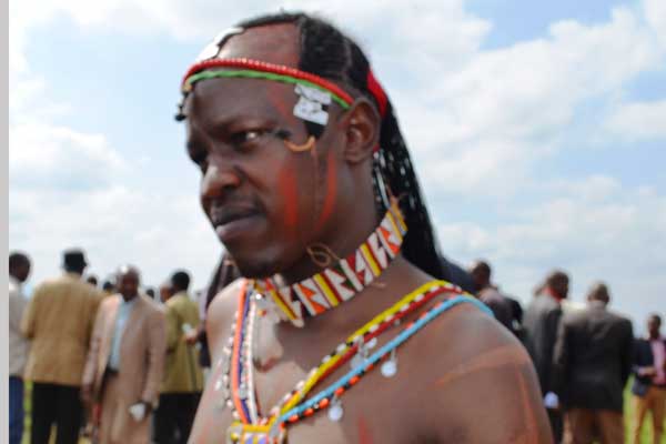 Ofrecen ganado en Kenia por hija de Barack Obama - Jeff-ole-Kishau