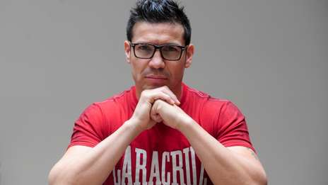 "Maravilla" Martínez cuelga los guantes - Martinez_OLEIMA20150430_0165_5