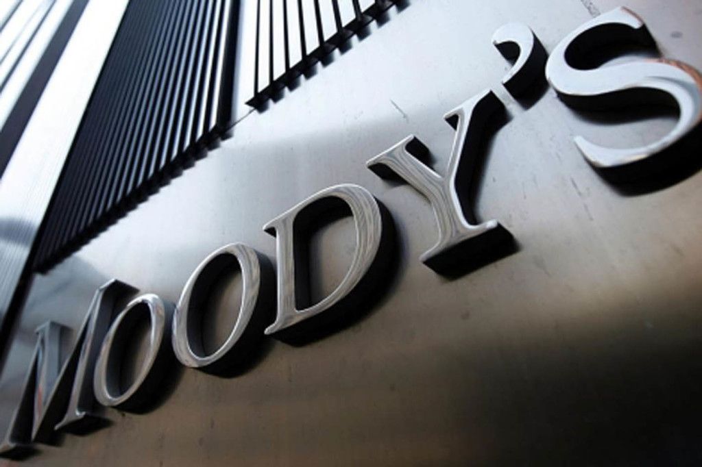 Moody's baja nota de Brasil por débil desempeño económico - Moodys-1024x682