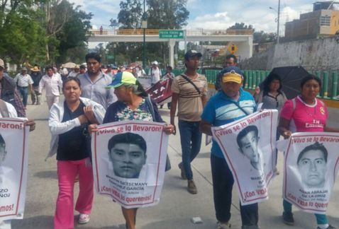 La CNTE reactiva sus protestas en 9 estados - ceteg-autopista-del-sol