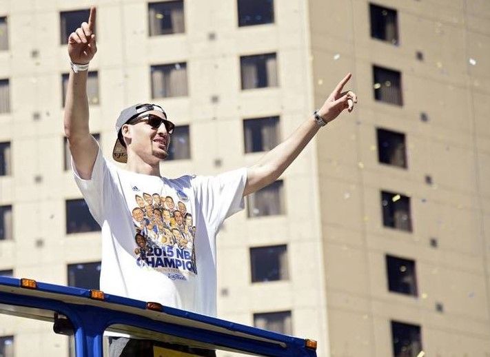 Golden State desfila por las calles de Oakland - desfile-2