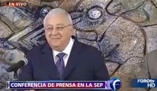 Café Político: empieza la real batalla para aplicar la reforma educativa - emilio-chuayffet1