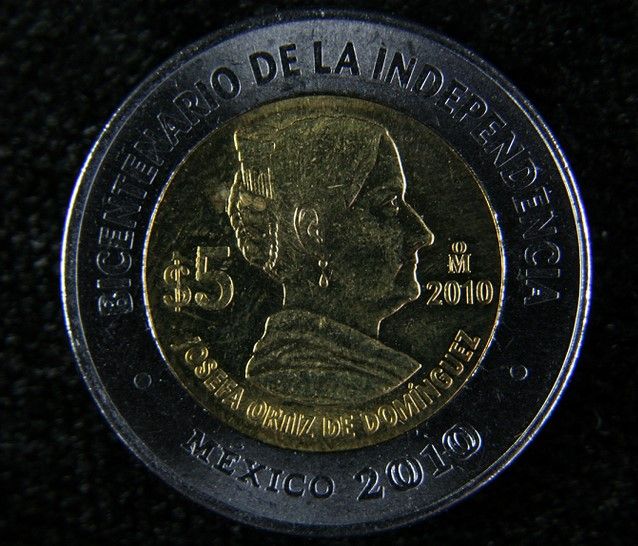 Mujeres en monedas y billetes mexicanos - moneda-josefa-ortiz-bicentenario