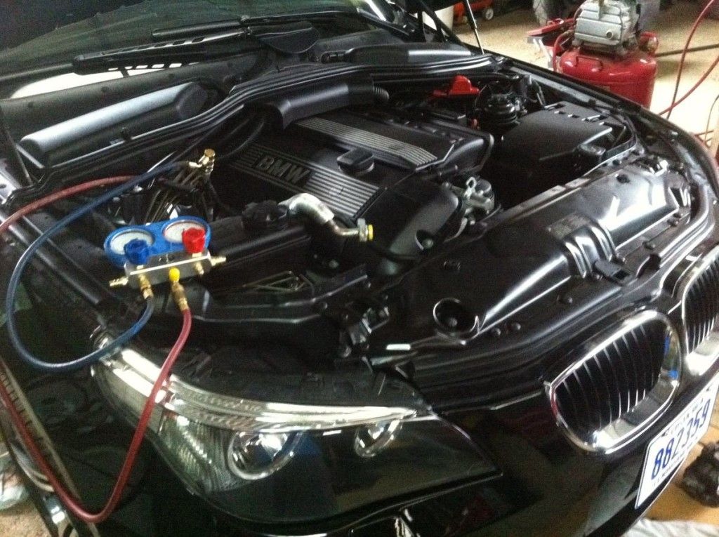 Consejos para utilizar el aire acondicionado del auto - reparacion-de-aire-acondicionado-automotriz-4907-MCR4940558771_082013-F-1024x765