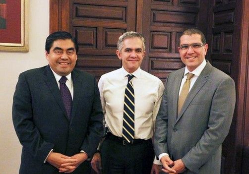 El PRD puede desaparecer: Ríos Piter - reunión