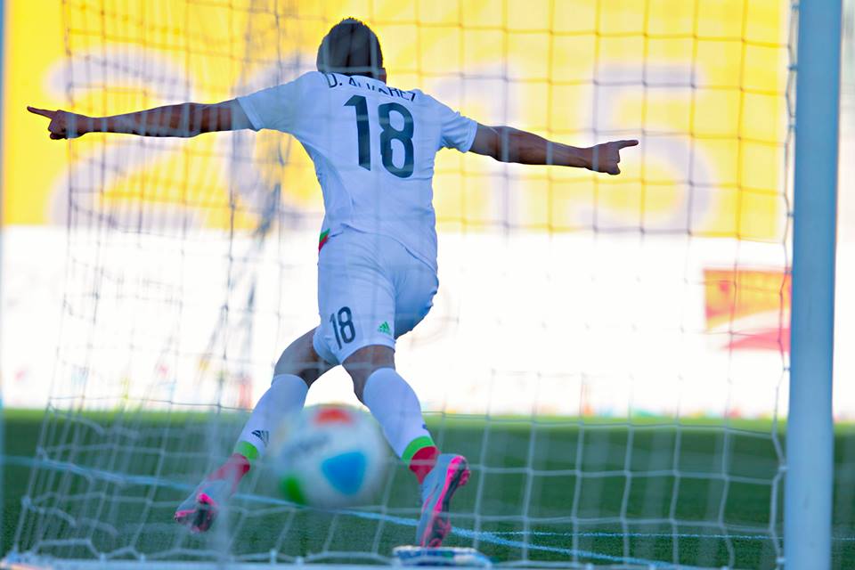 México remonta en 3 minutos y avanza a semifinales - 11709598_1174581522557579_1704084387289136387_n