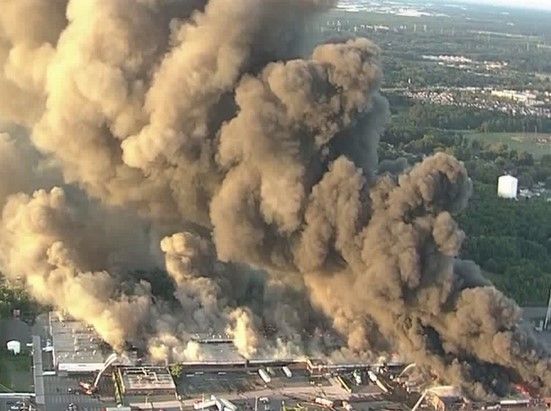 Incendio en almacenes de Nueva Jersey - Incendio-Nueva-Jersey-Independent