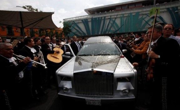 Despiden a Joan Sebastian en Garibaldi - Joan-Sebastian-Garibaldi-El-Universal