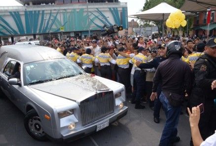 Despiden a Joan Sebastian en Garibaldi - Joan-Sebastian-Garibaldi-La-Razón