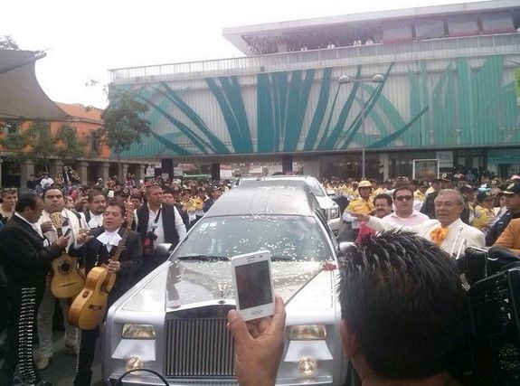 Despiden a Joan Sebastian en Garibaldi - Joan-Sebastian-Garibaldi-Siete24