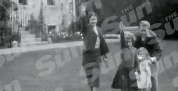 Graban a la reina Isabel II haciendo el saludo nazi - Reina-Isabel-II-saludo-nazi-The-Sun