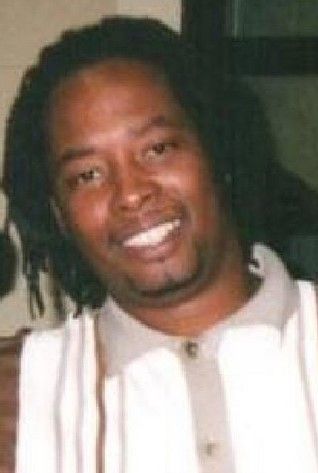 Multan con un mdd a policía que mató a hombre en EE.UU. - Sam-Dubose-Internet1