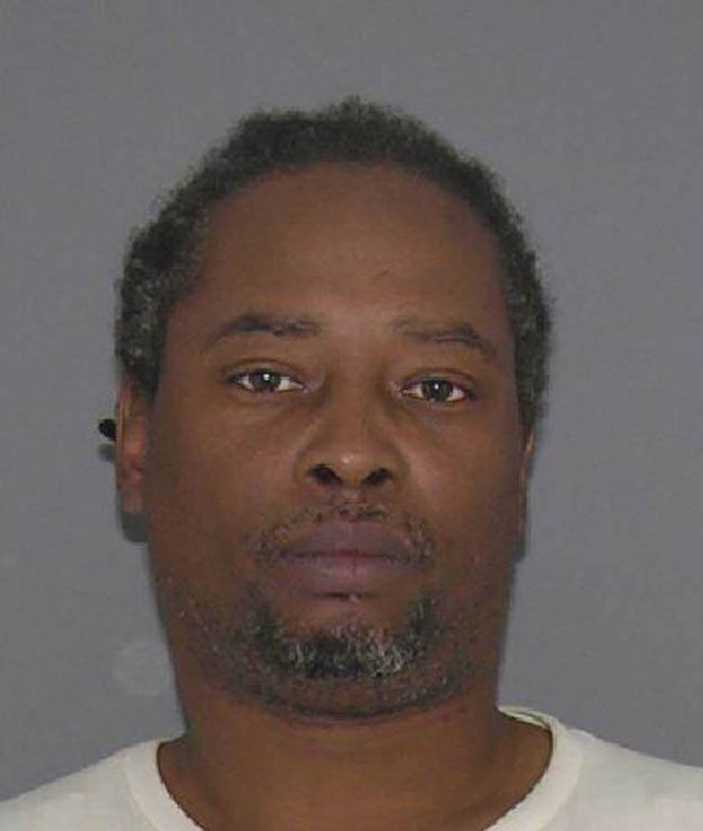 Fianza de 1 mdd para policía acusado de asesinato - Samuel-DuBose