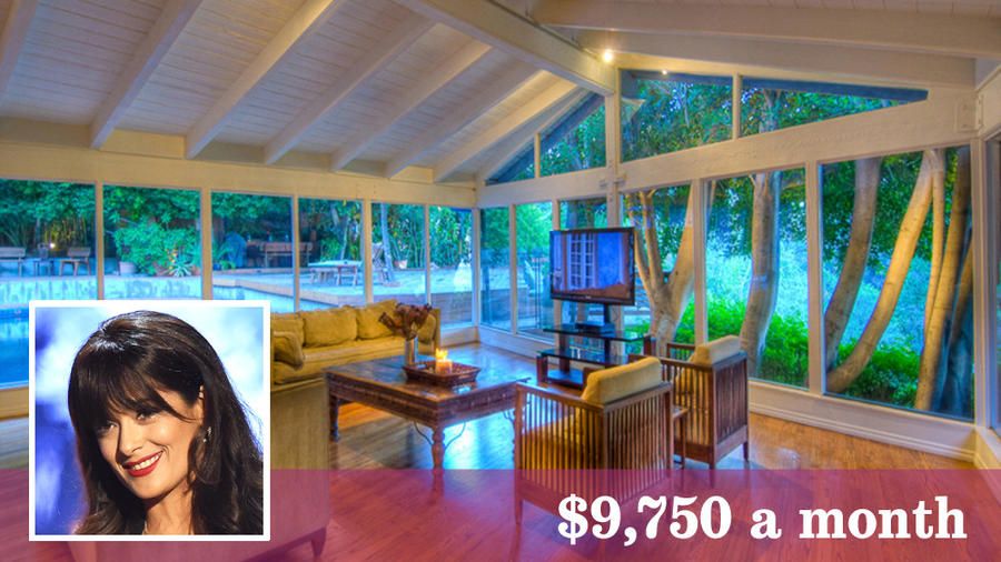 Salma Hayek renta su casa de Hollywood - la-fi-hotprop-salma-hayek-20150721-pictures-028
