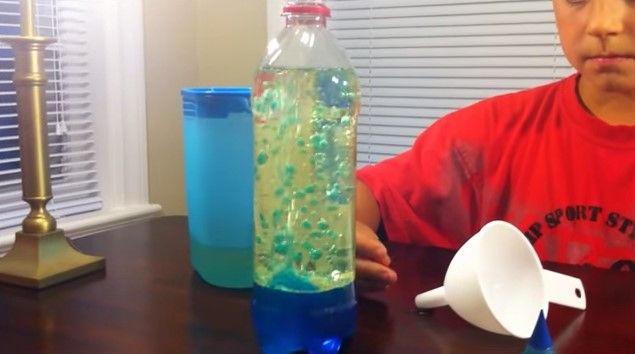 Cinco manualidades para que los niños hagan en vacaciones - lava_casera3