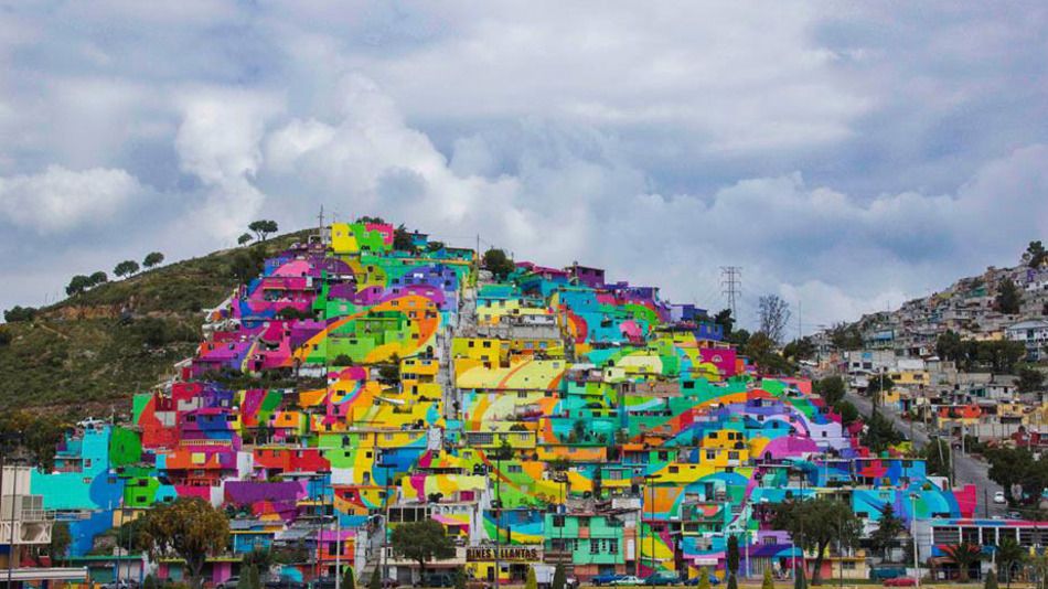 Artistas callejeros decoran 209 casas en Pachuca - mexico-hill-painted-homes-1