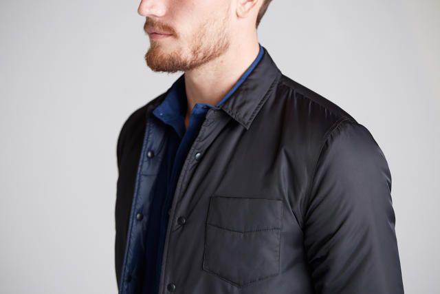 Surfista crea ropa hecha con desperdicio del océano - ropa_reciclable1