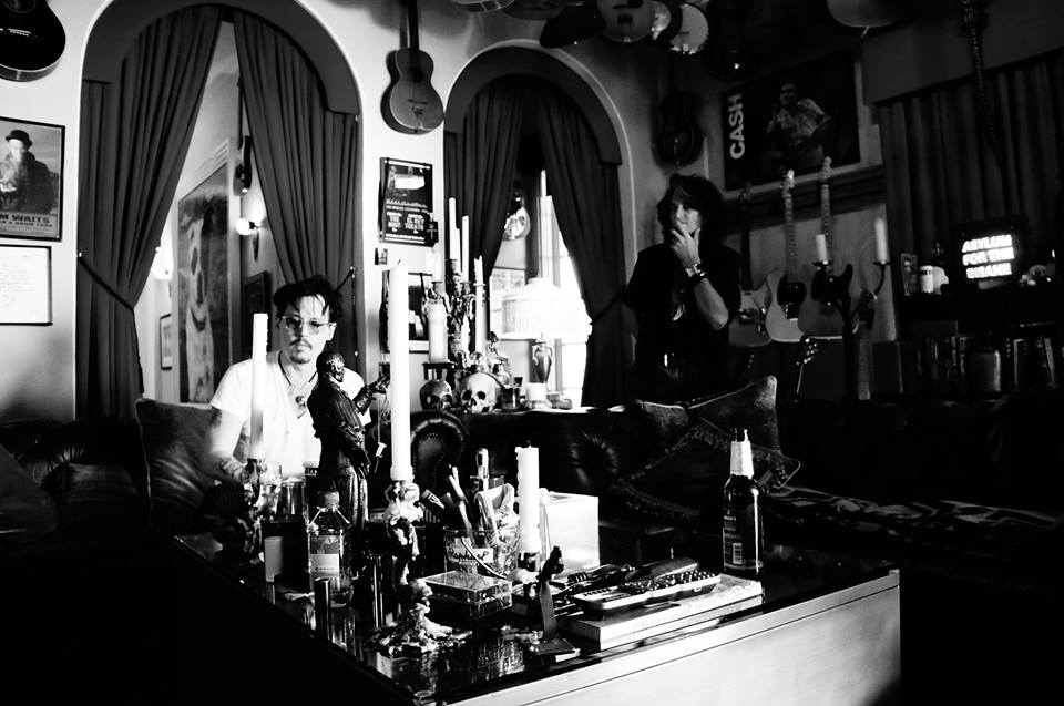 Johnny Depp dará conciertos junto a Alice Cooper y Joe Perry - 11828589_1644064552531901_6144617853401924537_n