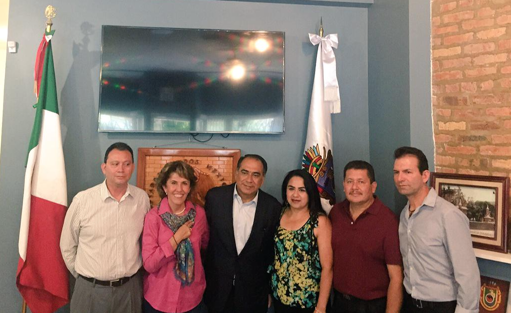 Héctor Astudillo ofrece apoyo a migrantes guerrerenses en EE.UU. - AstudilloChi1