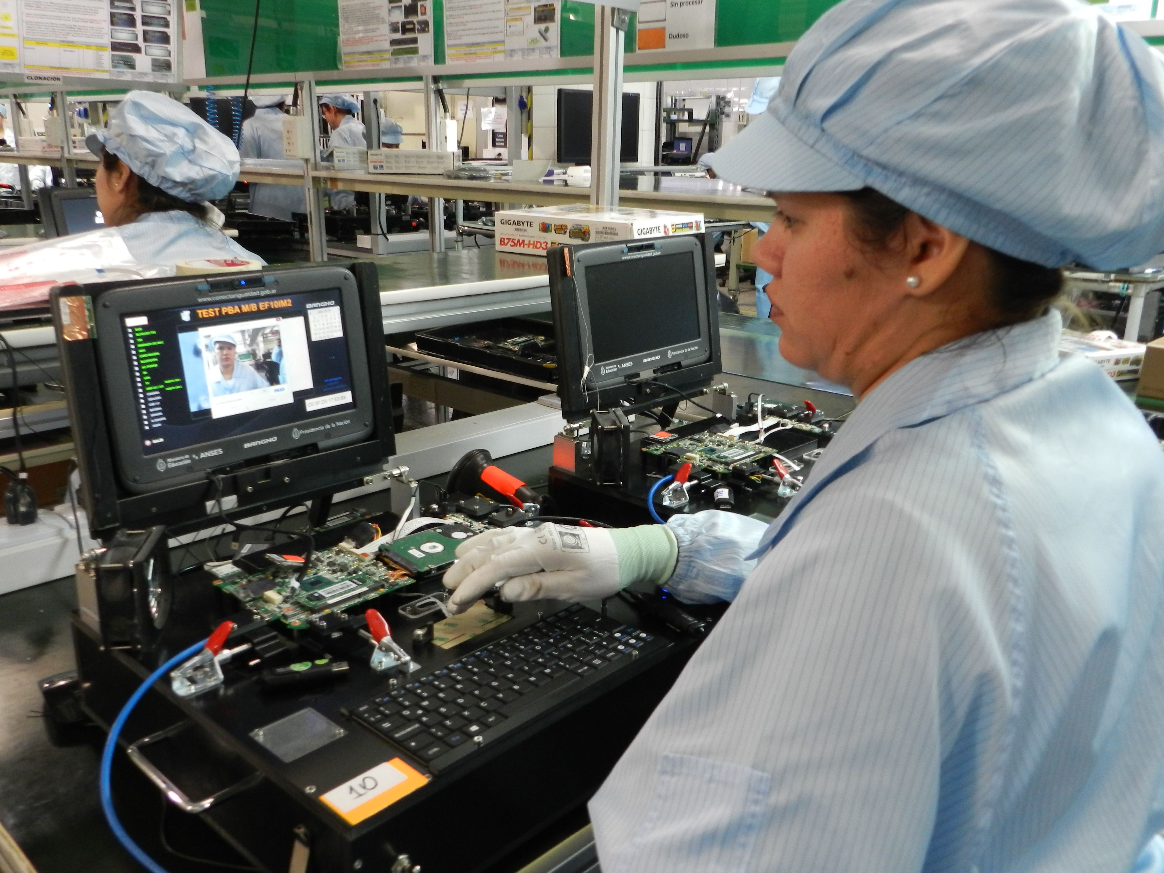 Crecen 6.7% exportaciones de Jalisco - Ind-Electronica-1