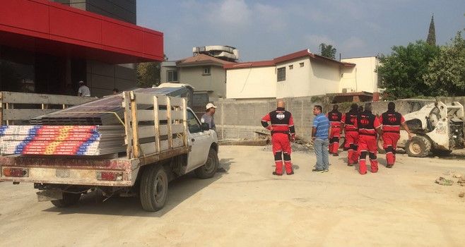Trabajador herido por caída de maquinaria por Nuevo León - Obrero-prensado-San-PEdro-El-Horizonte