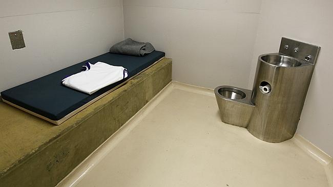 Encuentran posible inicio de túnel en cárcel australiana - goulburn-cell