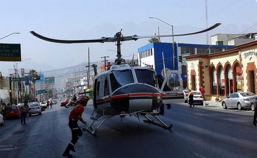 Dos muertos por choque entre patrulla y auto particular - helicoptero-Nuevo-León
