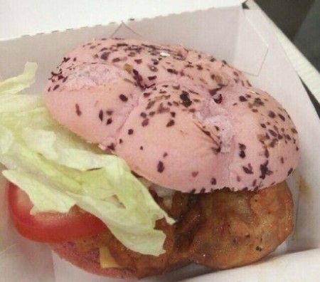 Hamburguesas de colores en China - kfc-new-burger-02