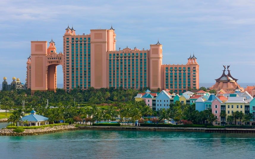 Los hoteles más peculiares del mundo - ugly-atlantis_2395825k