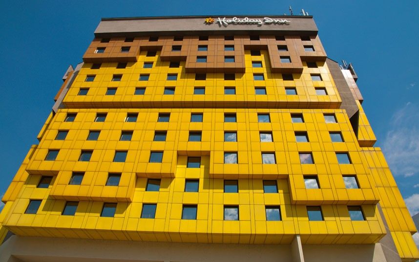 Los hoteles más peculiares del mundo - ugly-sarajevo_2395834k
