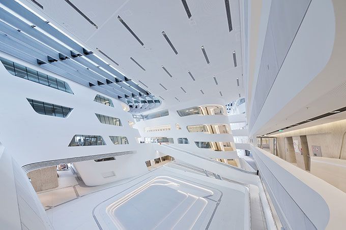Espectaculares bibliotecas del mundo - vienna-library-and-learning-centre-of-university-of-economics-austria-editorial-use-only-iwan-baan