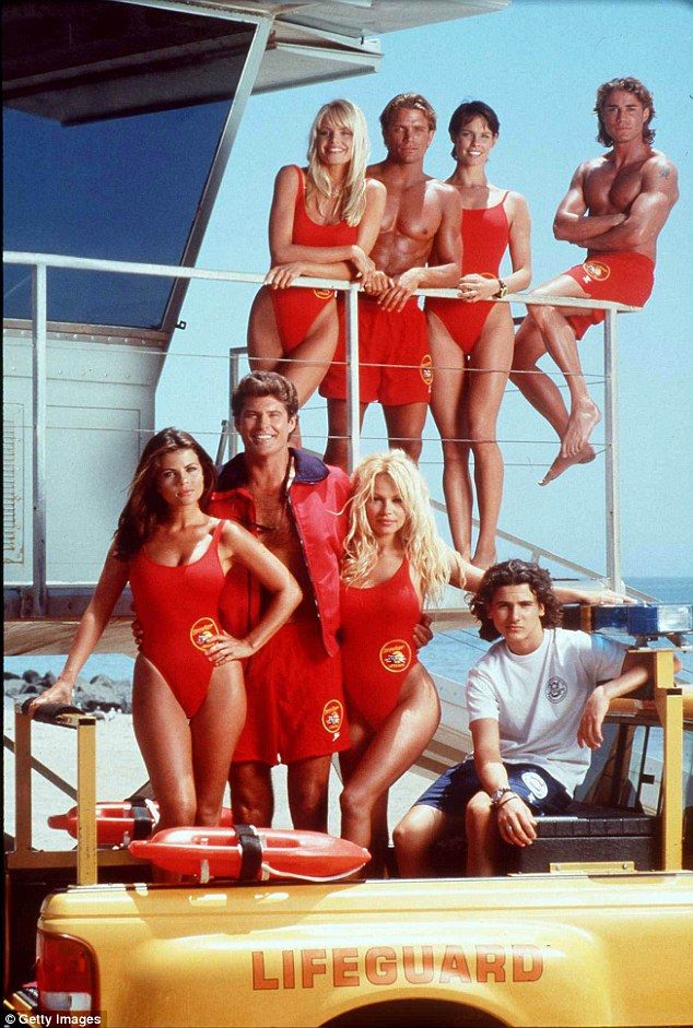 Cómo lucen los actores de Guardianes de la bahía 25 años después - 02EF232C0000044D-0-image-a-5_1441098245599