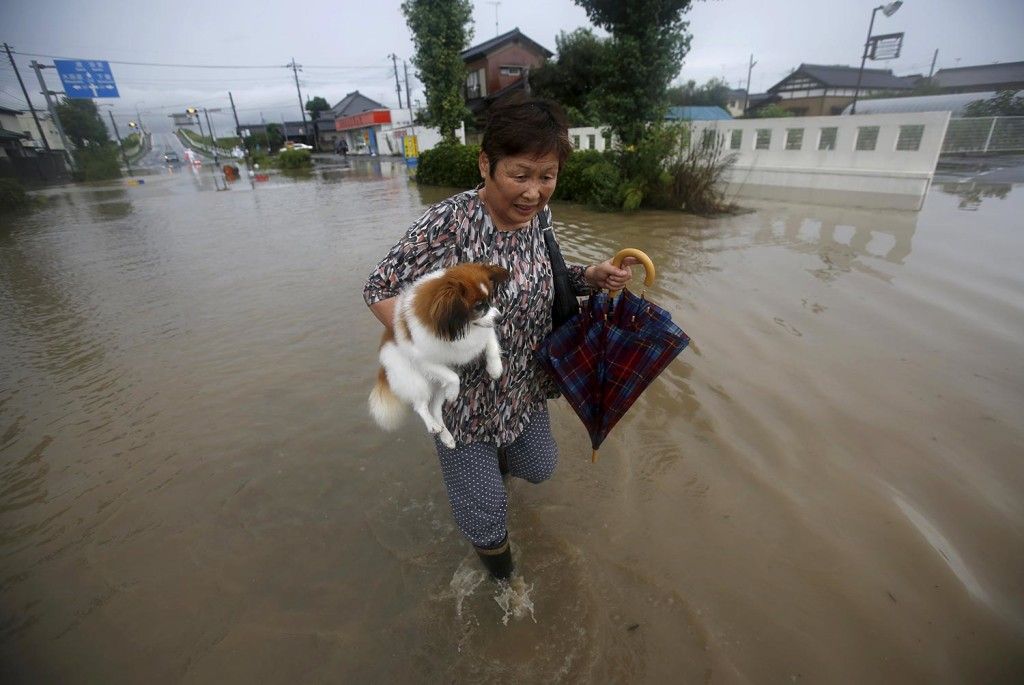 Cien mil personas evacuadas en Japón por lluvias - 1300939-1024x685
