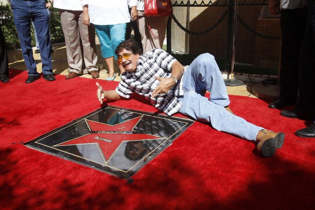 Celso Piña devela placa en Tijuana - 50918180-1024x683