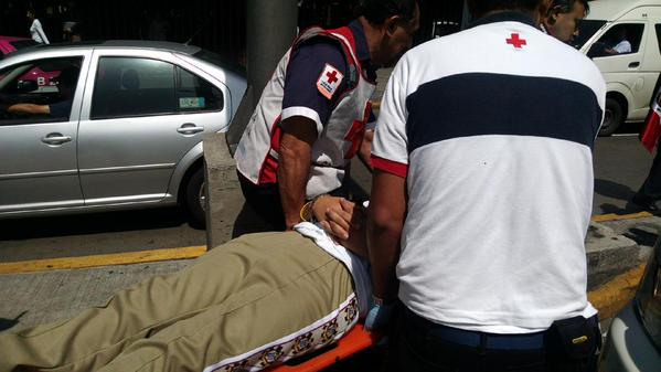 Choque entre tráiler y camión deja 12 menores heridos - accidente-menores-1