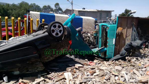 Doble volcadura en la México-Puebla deja dos heridos - accidente-mexico-puebla-1