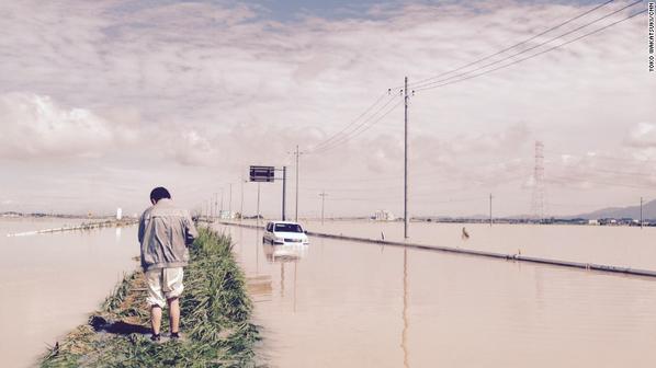 Mueren tres y desaparecen 26 por inundaciones en Japón - inundaciones-japon-5