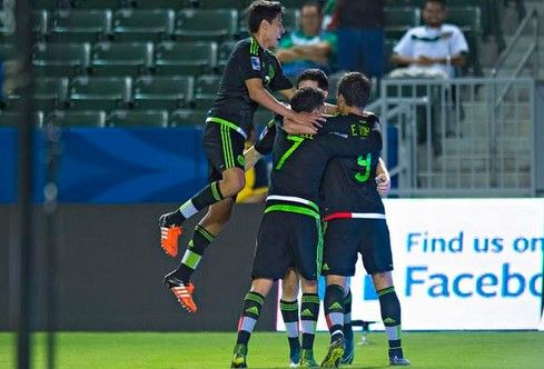 México inicia goleando - tri-golea